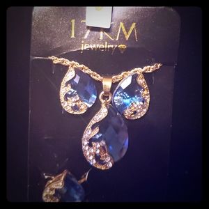 NWT Blue/Rhinestone Necklace/Earrings/Ring Set
